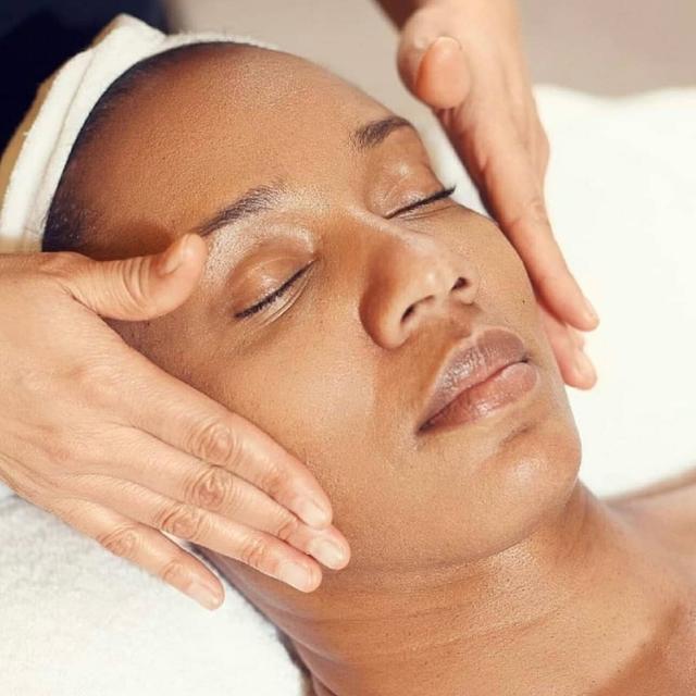 Age Defying Facial Package 